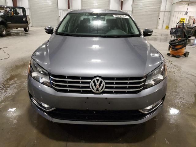 2013 Volkswagen Passat SE