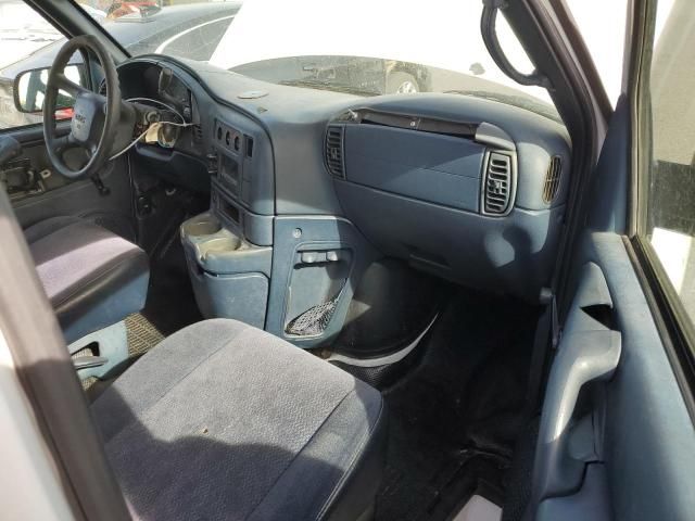 2000 GMC Safari XT