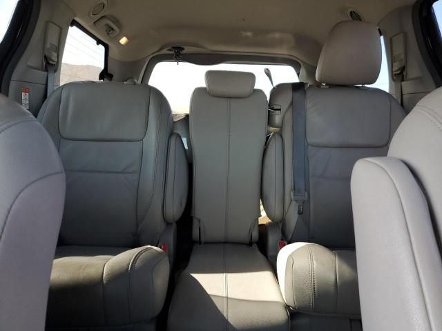 2015 Toyota Sienna XLE