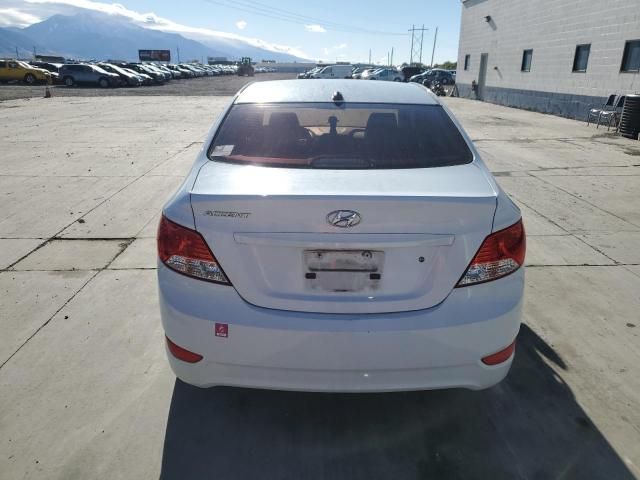 2013 Hyundai Accent GLS