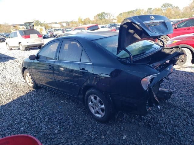 2004 Toyota Camry LE