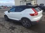 2021 Volvo XC40 T5 R-Design