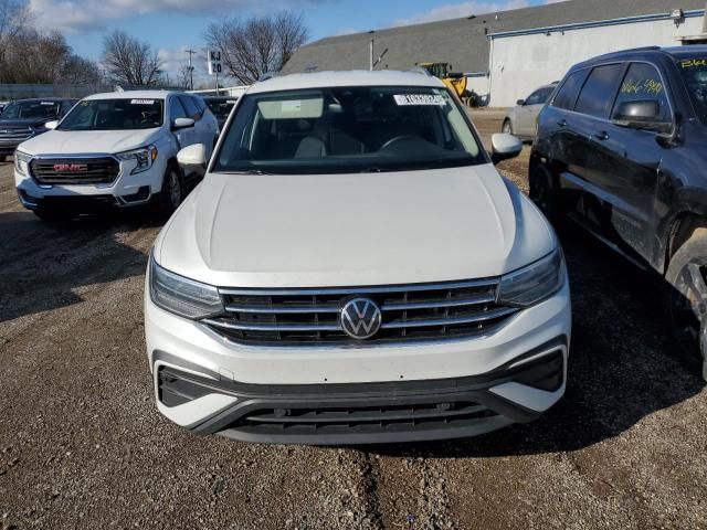 2023 Volkswagen Tiguan SE