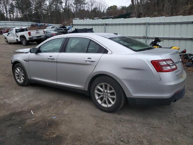 2013 Ford Taurus SE