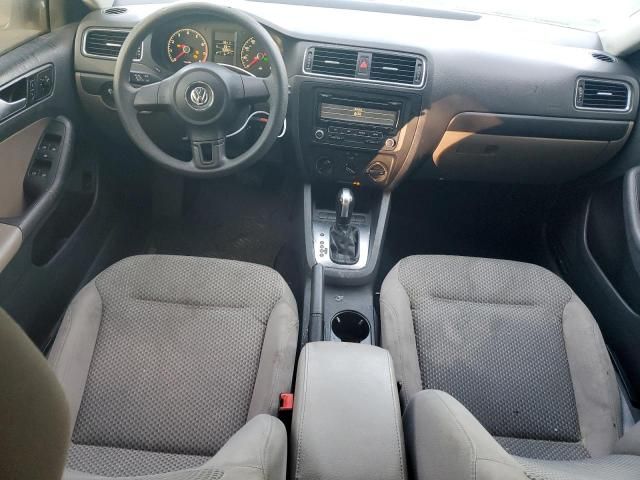 2013 Volkswagen Jetta Base