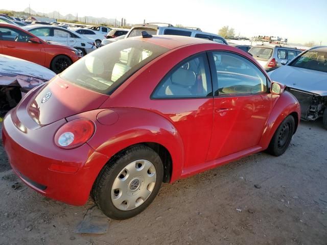 2010 Volkswagen New Beetle