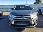 2017 Toyota Highlander SE