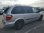 2007 Chrysler Town & Country LX