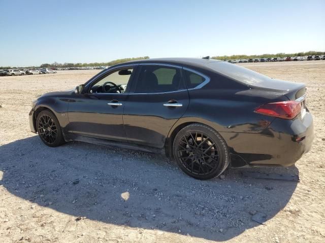 2016 Infiniti Q70 3.7