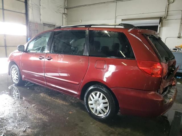 2008 Toyota Sienna CE