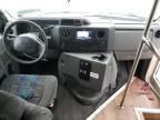 2013 Ford Econoline E450 Super Duty Cutaway Van