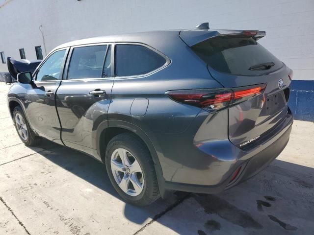 2024 Toyota Highlander LE