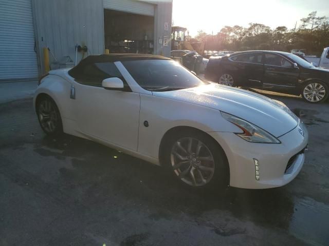 2013 Nissan 370Z Base