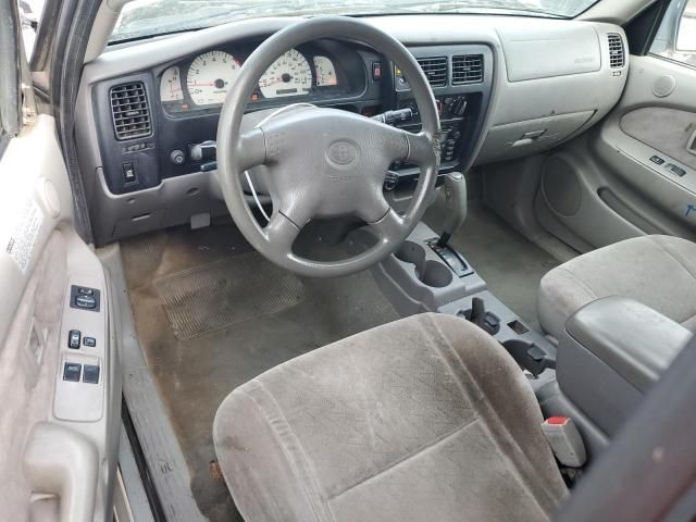 2004 Toyota Tacoma Xtracab Prerunner