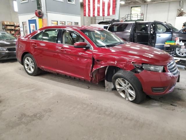 2016 Ford Taurus SEL