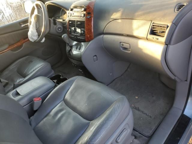 2008 Toyota Sienna XLE