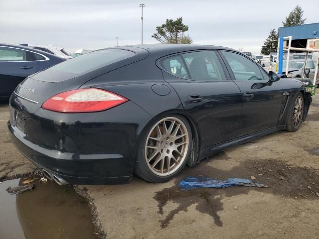 2012 Porsche Panamera 2