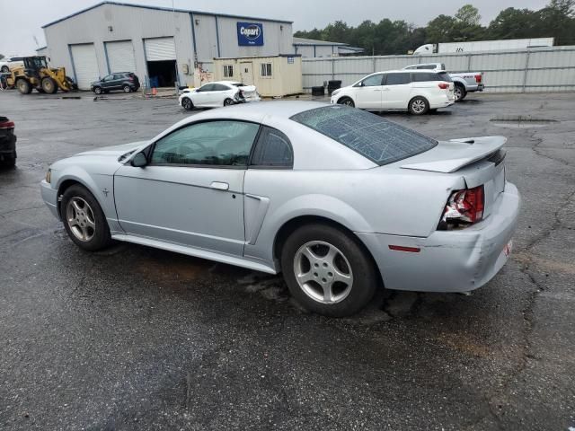 2000 Ford Mustang