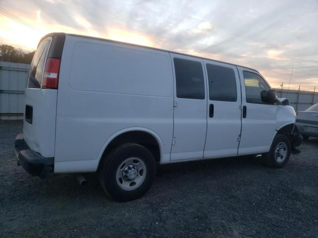 2016 Chevrolet Express G2500