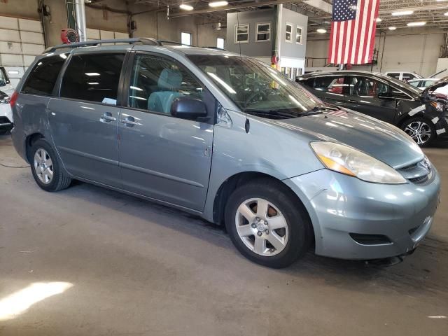 2007 Toyota Sienna CE