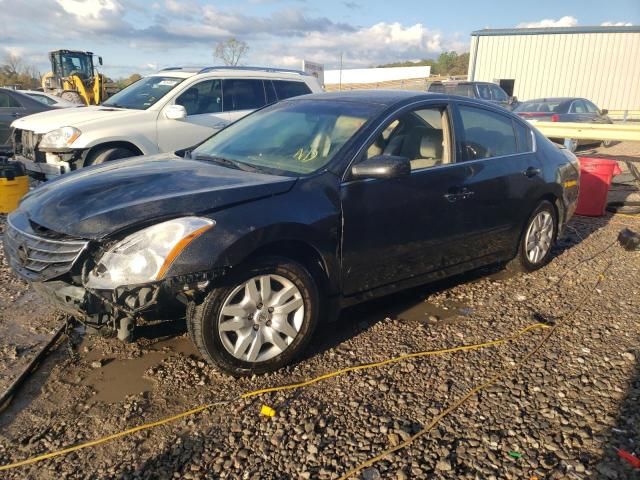 2010 Nissan Altima Base