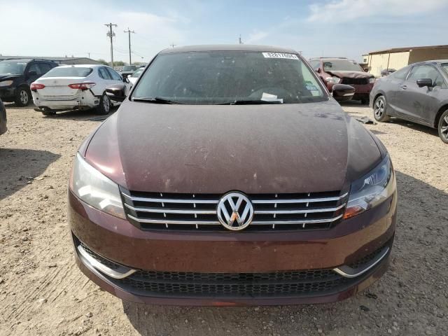 2013 Volkswagen Passat SE