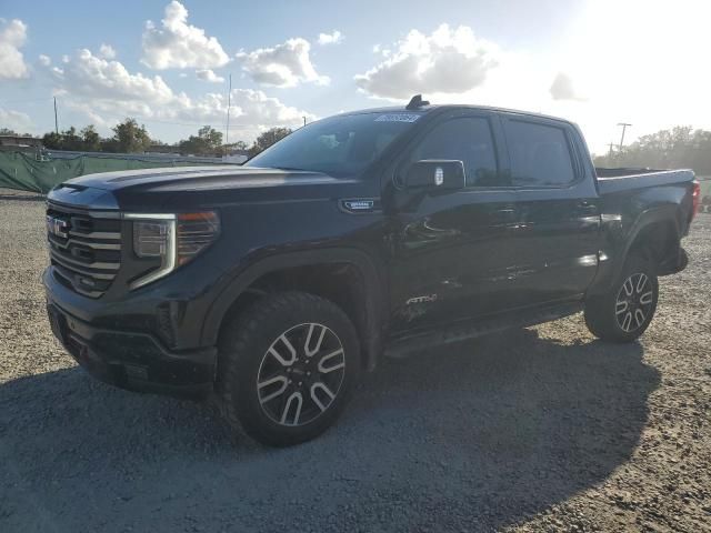 2022 GMC Sierra K1500 AT4