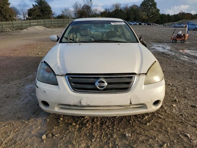 2004 Nissan Altima Base