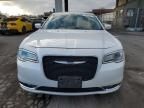 2016 Chrysler 300 Limited