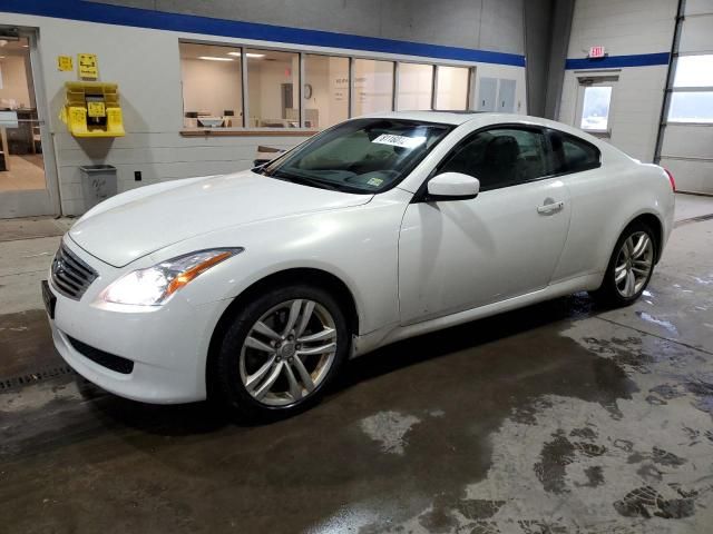 2010 Infiniti G37