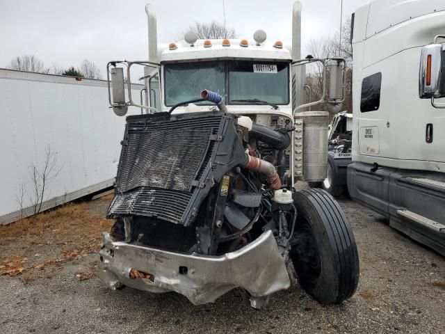 2009 Peterbilt 389