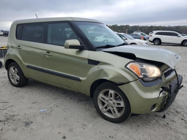 2011 KIA Soul +