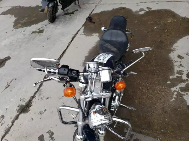 2001 Harley-Davidson XL1200 C