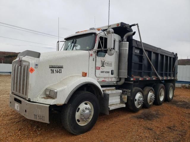 2007 Kenworth Construction T800