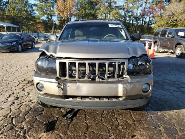 2005 Jeep Grand Cherokee Laredo