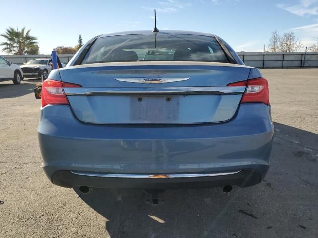 2011 Chrysler 200 Touring