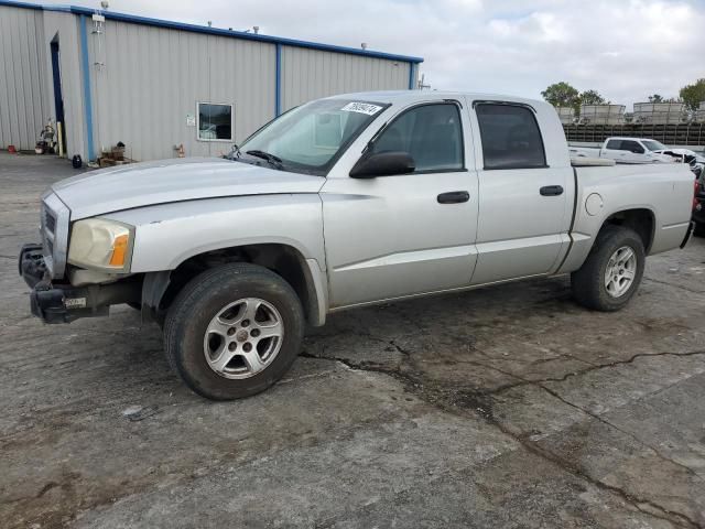 2006 Dodge Dakota Quattro