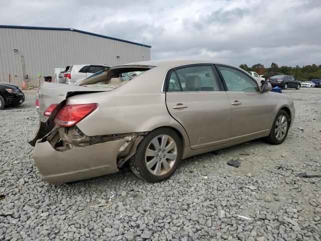 2005 Toyota Avalon XL