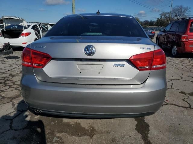 2014 Volkswagen Passat SE