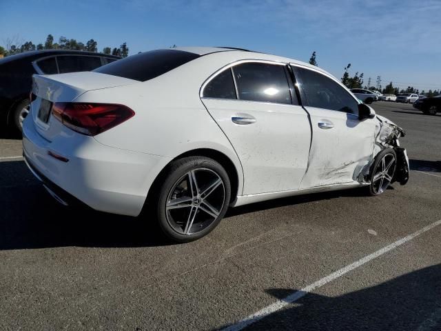 2021 Mercedes-Benz A 220