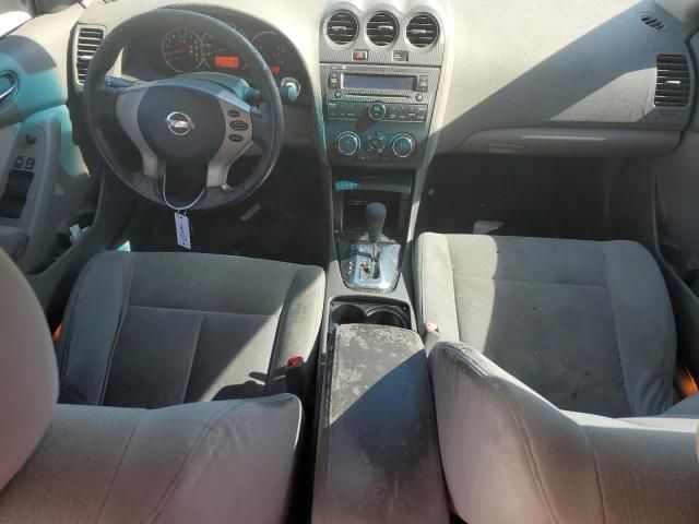 2010 Nissan Altima Base