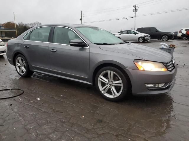 2013 Volkswagen Passat SEL