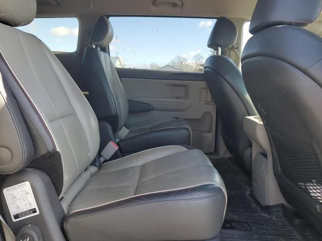 2016 KIA Sedona LX