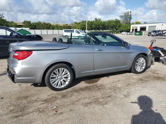 2013 Chrysler 200 Limited