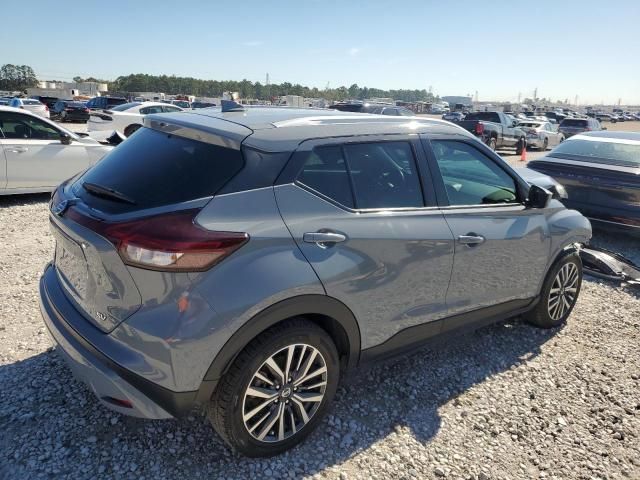 2021 Nissan Kicks SV