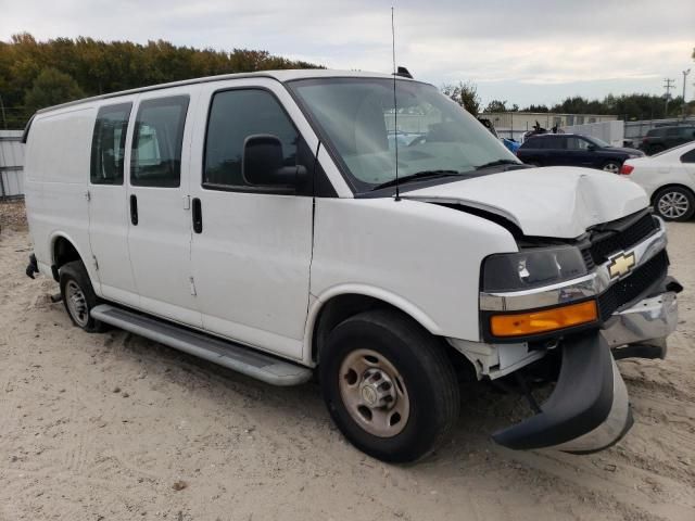 2022 Chevrolet Express G2500