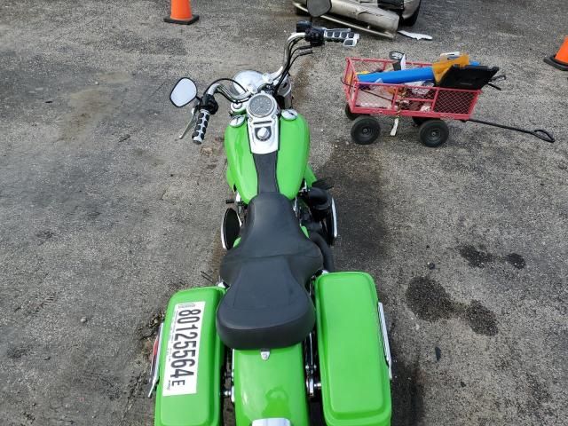 2013 Harley-Davidson FLD Switchback