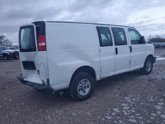 2014 GMC Savana G2500