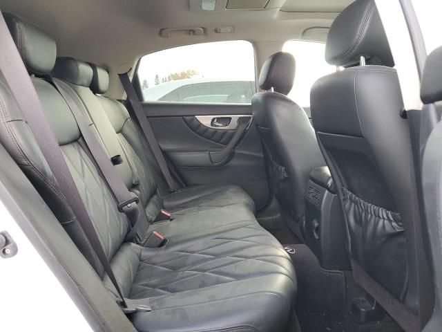 2010 Infiniti FX35