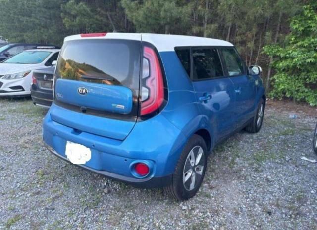 2017 KIA Soul EV +